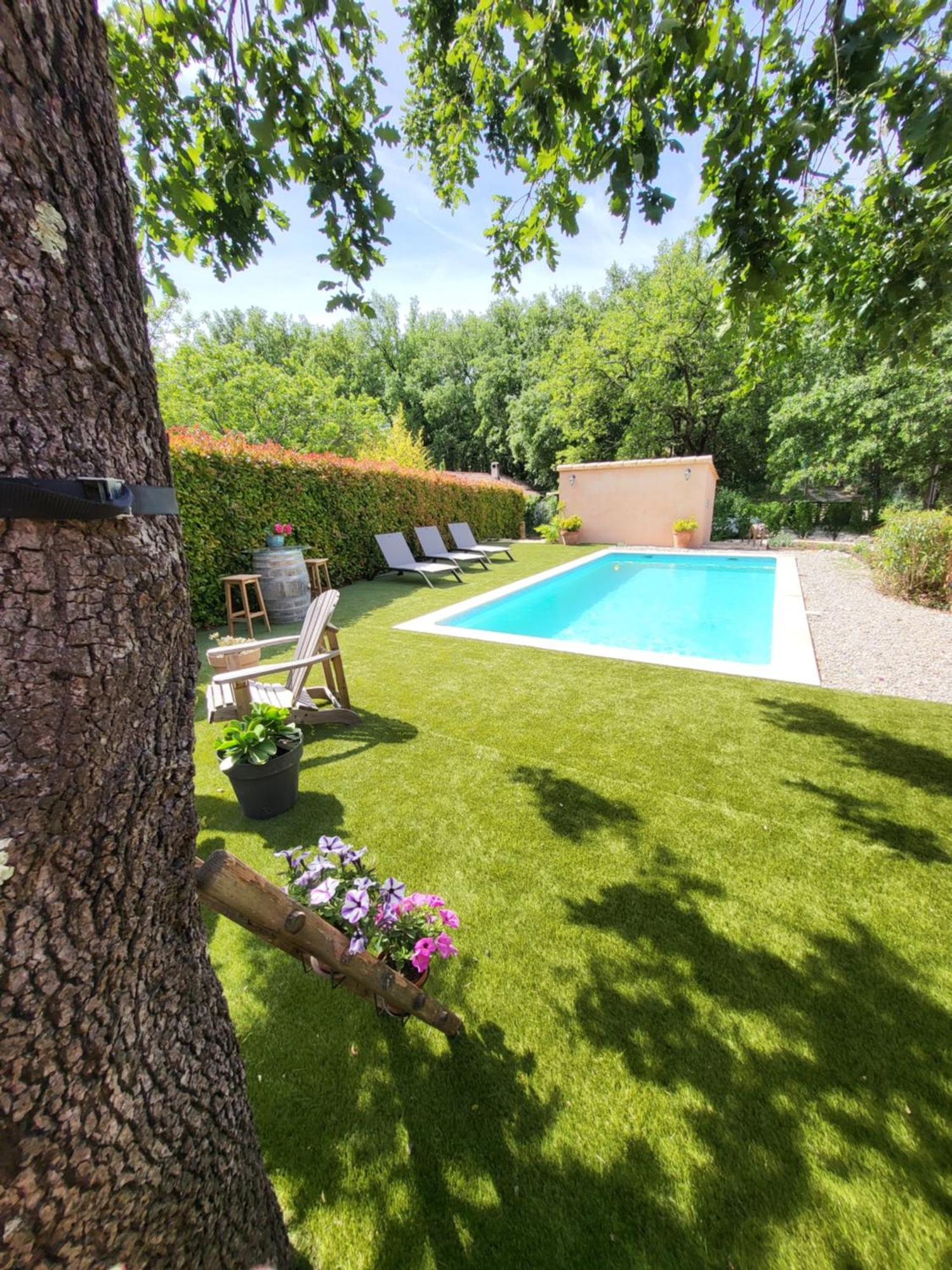 Gite Sous Les Chenes Le Thoronet Exterior foto